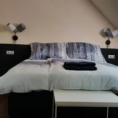 Bed and Breakfast Csoepi Panzio 3*