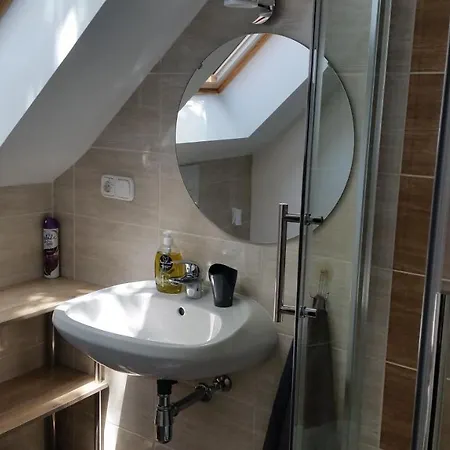 לינה וארוחת בוקר Csoepi Panzio